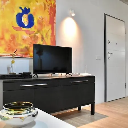 Apartment Casa Azhuma *